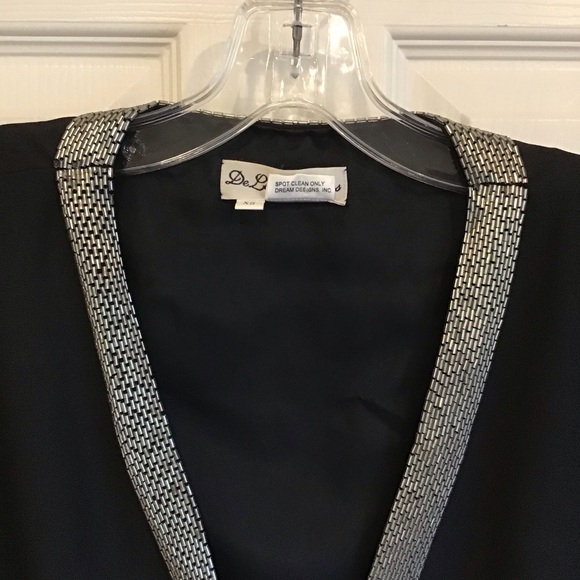 Vintage black long sleeve shrug with silver trim, size XS - Picture 2 of 8